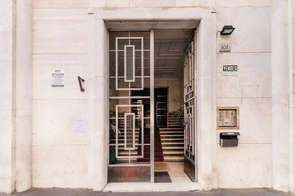 Bed and Breakfast Adriano Augusto Rom Exterior foto