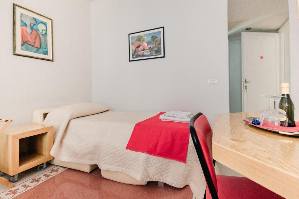 Bed and Breakfast Adriano Augusto Rom Zimmer foto